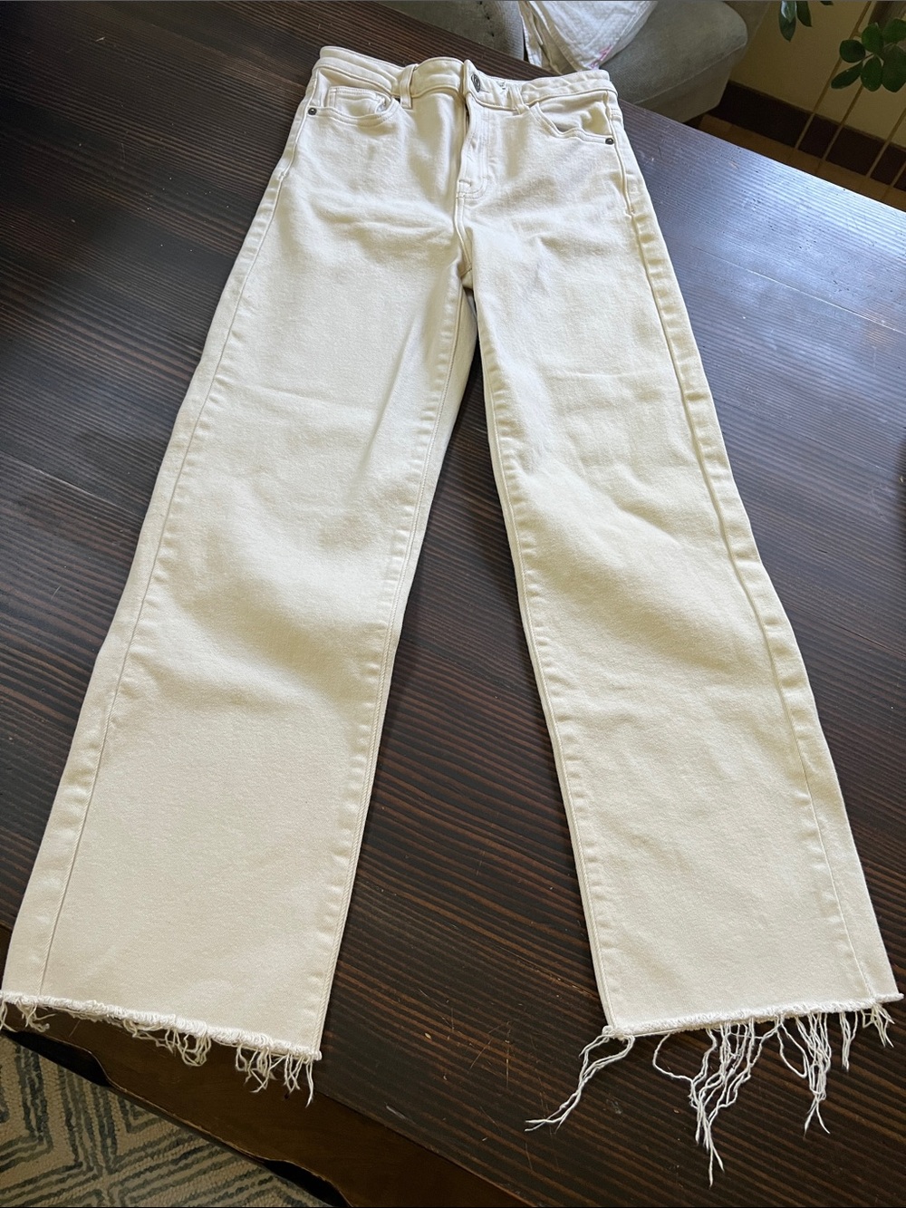 Women’s High-Rise White Straight-Leg Jeans